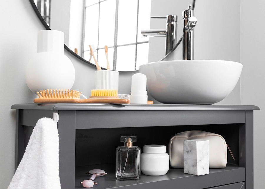 Organize Bathroom Cabinets