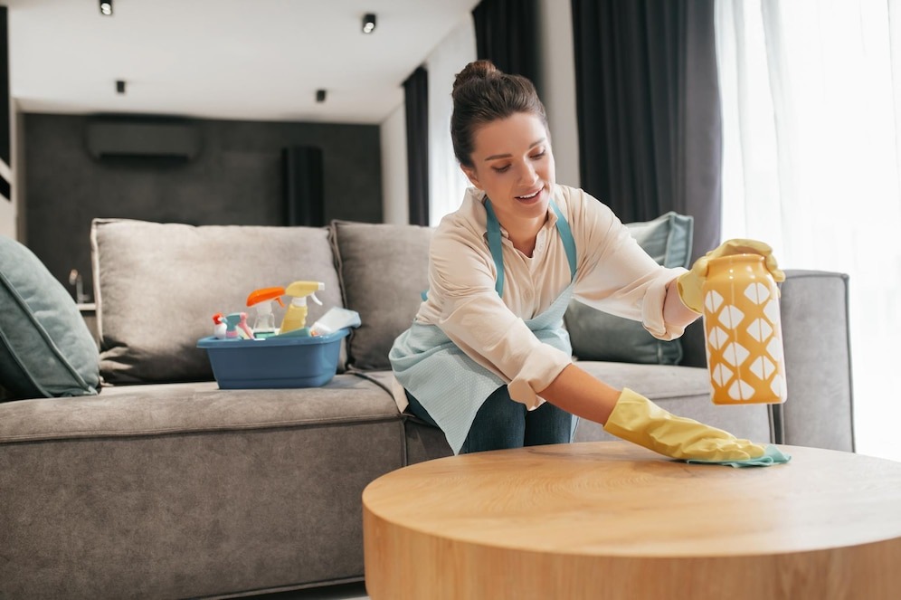 Dusting and Cleaning with Microfiber Cloths